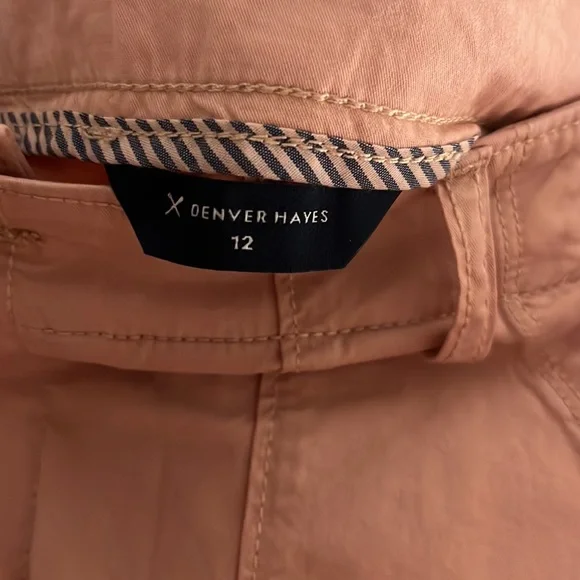 Capris - Picture 5 of 6